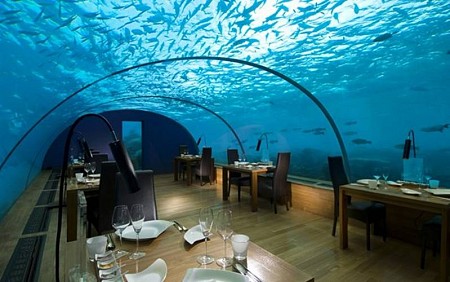 Huvafen Fushi khách sạn đẹp lung linh dưới nước tại Maldives